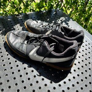 Size 10.5 Nike Indoor Soccer Shoes